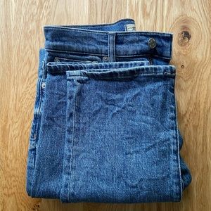 NEVER BEEN WORN! 90s straight leg 26 T Madewell